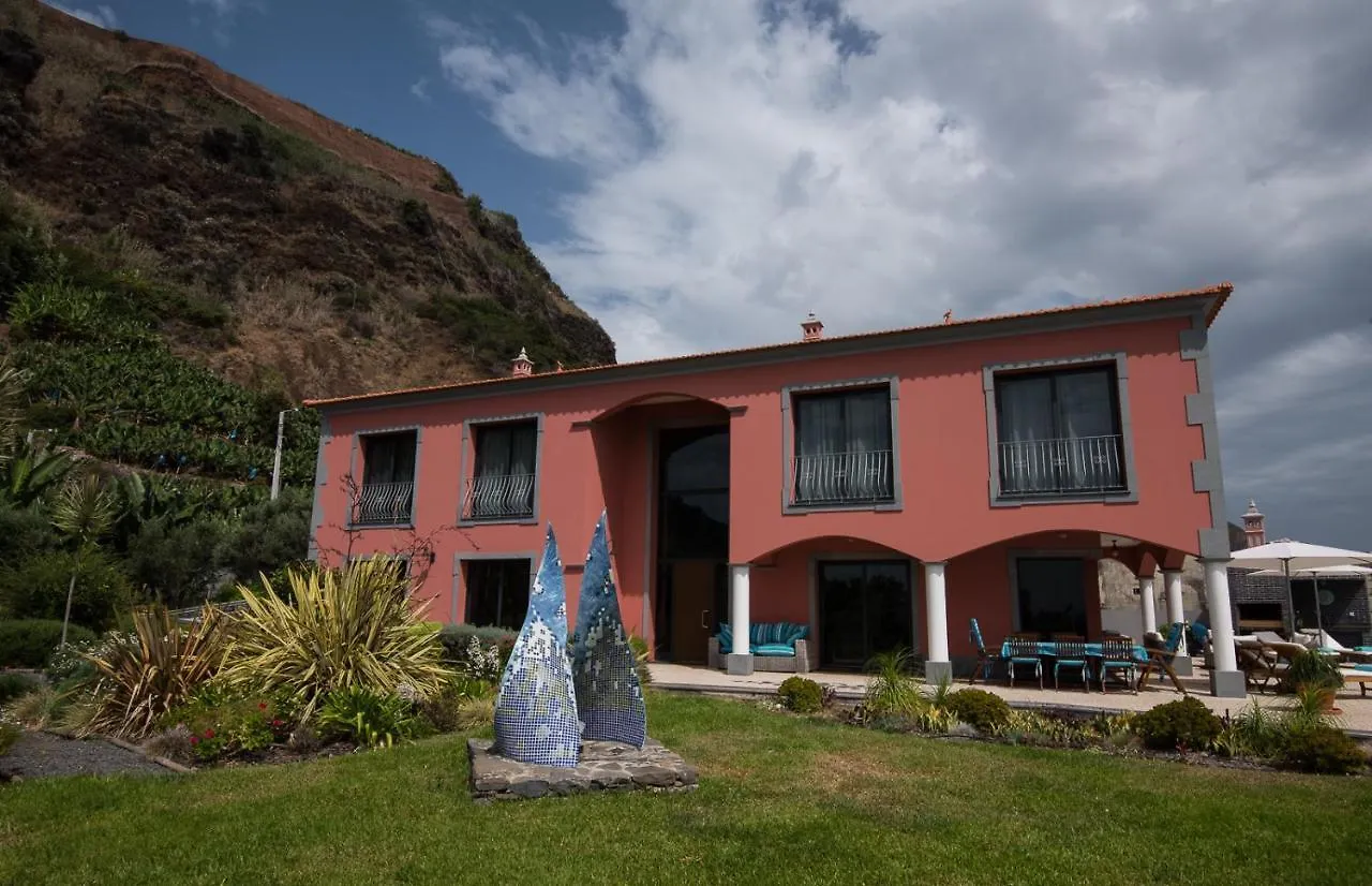 Вилла Luxury Ocean Front Villla Кальета